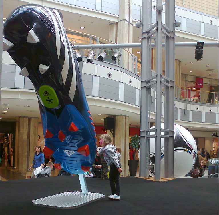 Duża reklama, makieta buta Adidas Predator Lethal zones 4 Duża reklama, makieta buta Adidas Predator Lethal zones