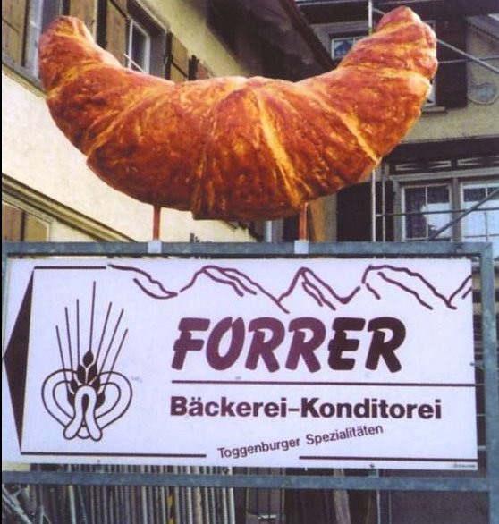 Reklamowy rogalik croissant 3D 2 Reklamowy rogalik croissant 3D