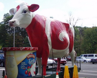 Figura krowa - makieta 3D naturalnej wielkości 5 Figura krowy - makieta 3D naturalnej wielkości