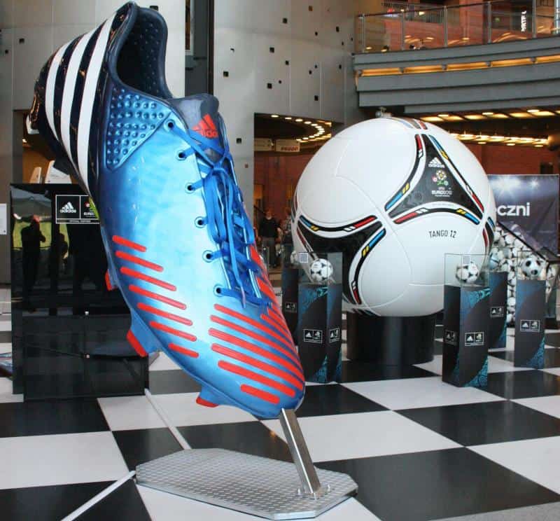 Duża reklama, makieta buta Adidas Predator Lethal zones 1 Duża reklama, makieta buta Adidas Predator Lethal zones