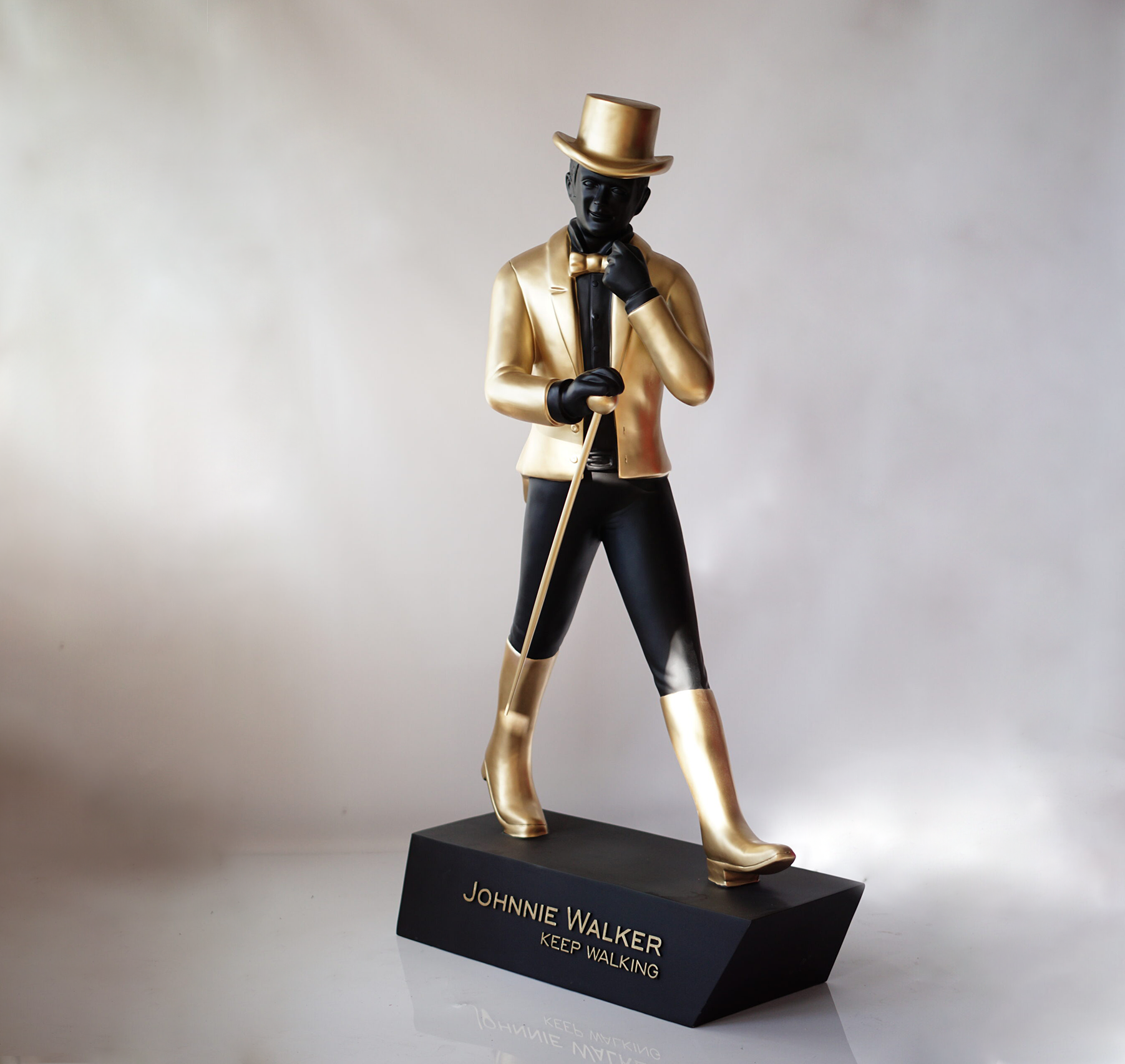 Johnnie Walker - keep walking 1 Johnnie Walker - keep walking