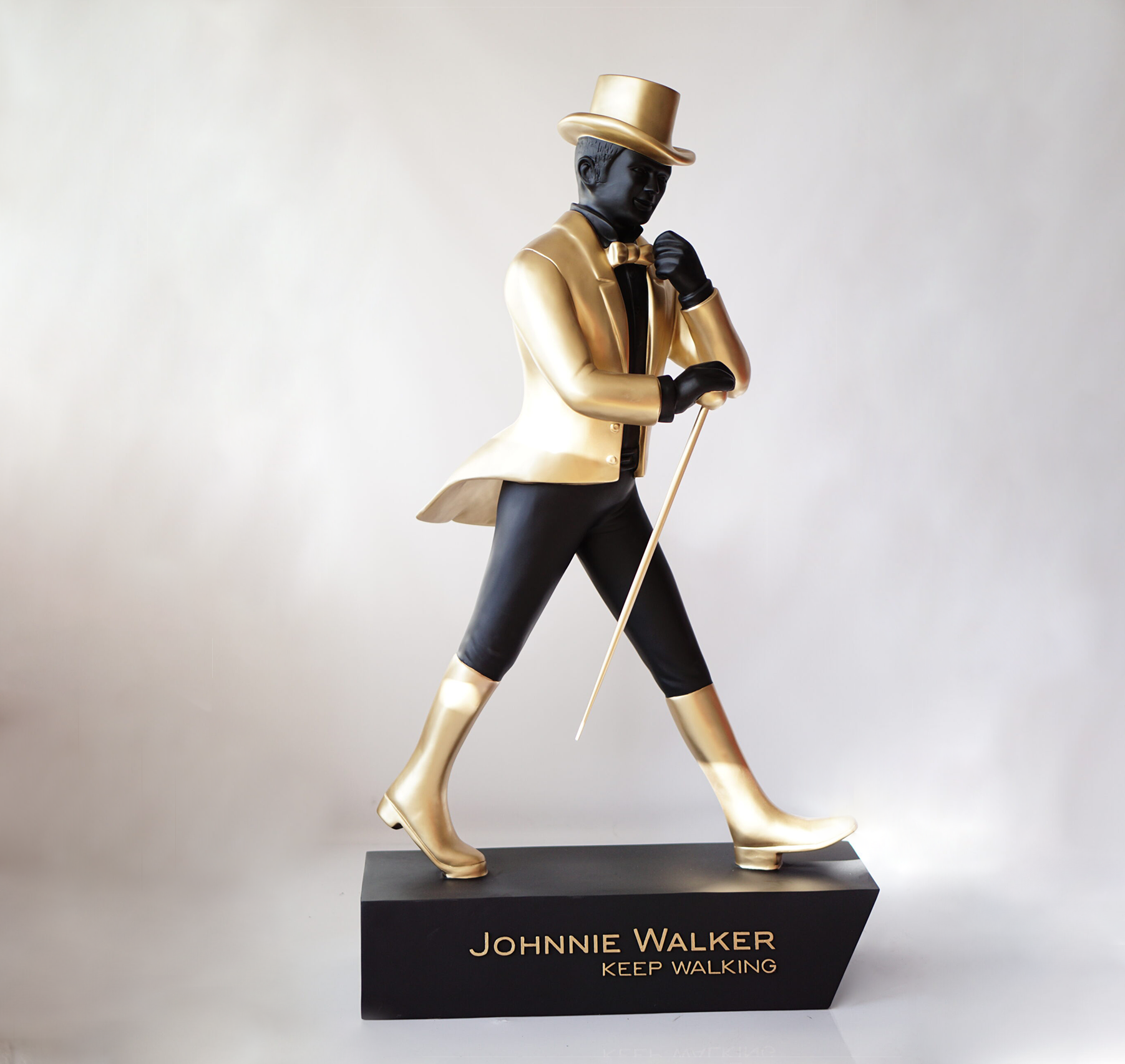 Johnnie Walker - keep walking 2 Johnnie Walker - keep walking