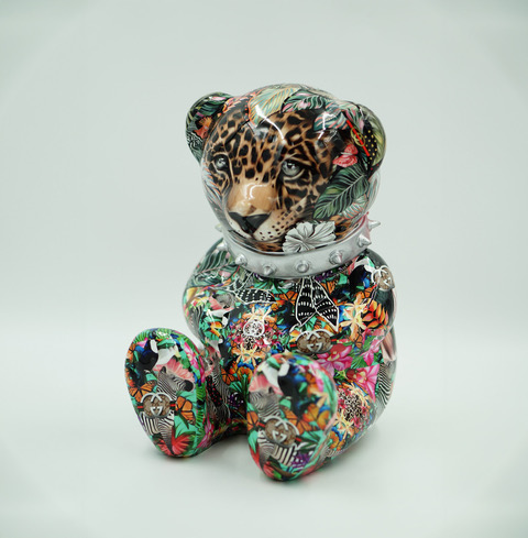 Miś H-31 cm z obrożą z kolcami motyw tygrysa