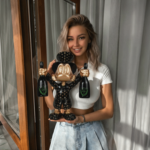 Figura Dekoracyjna - Mini Kaczor Sknerus McKwacz